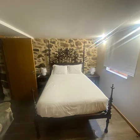 Casa Rosmaninho - Izei Lägenhet